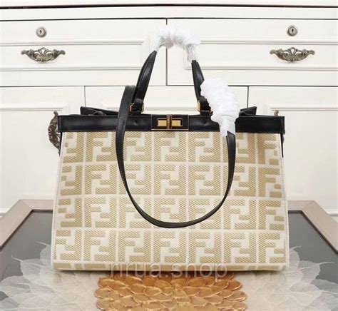 fendi пикабу|fendi peekaboo handbags.